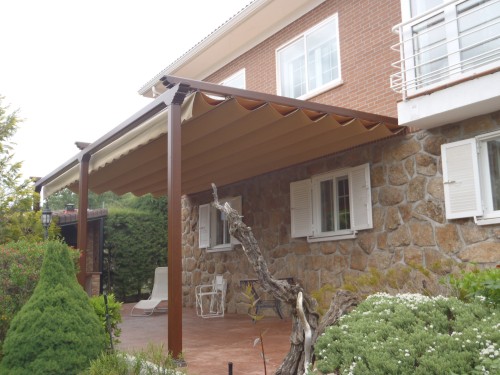 Instalación de Pérgola doble lona en Torrelodones