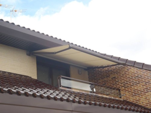 Montaje de toldo Extensible Cofre en Los Arroyos